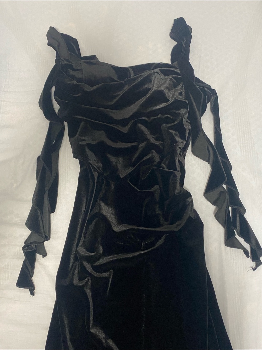Black Velvet Ruffle-Sleeve Women's Dress